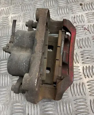 Nissan 370Z Front brake caliper 