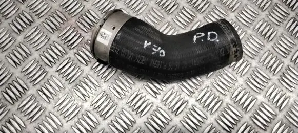 Volvo V70 Intercooler hose/pipe 31338545
