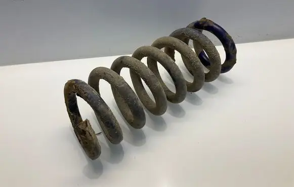 Mercedes-Benz CLS C219 Rear coil spring