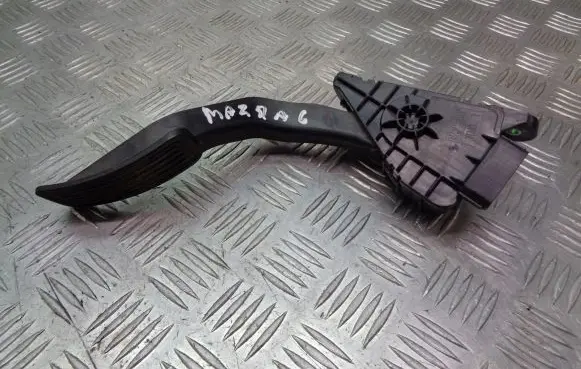 Mazda 6 Accelerator throttle pedal 198800-3400