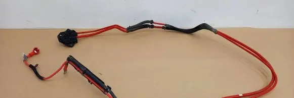 Jaguar XE Positive cable (battery) HX7314300AB 301189900