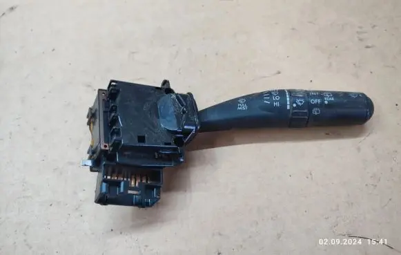 Subaru Legacy Wiper control stalk