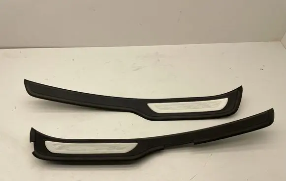 BMW 3 E90 E91 sill trim set (inner) 