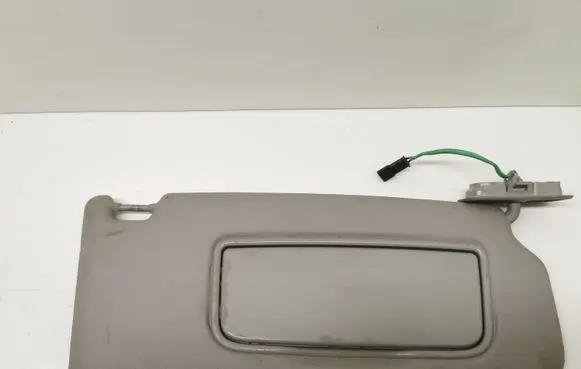 Volvo V50 Sun visor