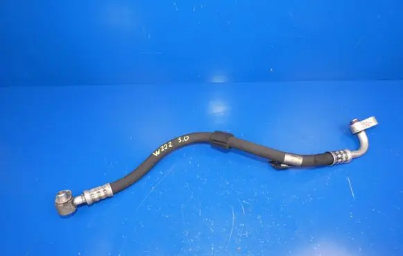 Air conditioning (A/C) pipe/hose