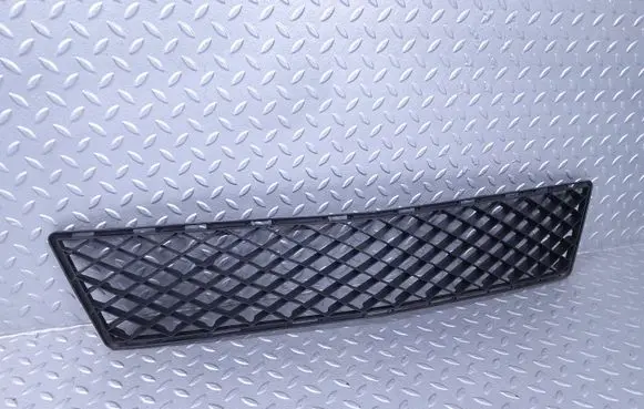 Mercedes-Benz GLK (X204) Front bumper lower grill A2048851723 2048851723