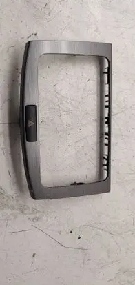 Volkswagen PASSAT B7 Radio/GPS head unit trim 3aa858069H