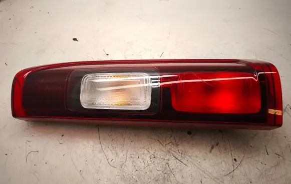 Renault Trafic III (X82) Rear/tail lights 93867969
