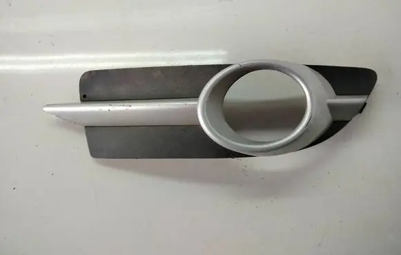 Volkswagen Eos Front fog light trim/grill 1Q0853666B