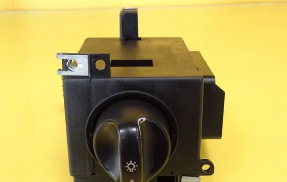 Mercedes-Benz A W168 Light switch 1685450104