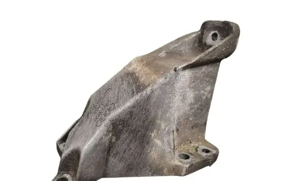 Volkswagen PASSAT B5 Engine mounting bracket 8D0199307L