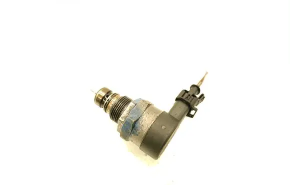 Land Rover Freelander 2 - LR2 Fuel pressure regulator 9654748880