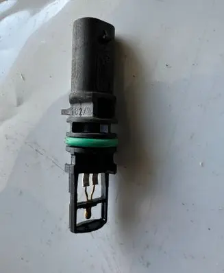 Dodge Durango III Intake air temperature sensor 05149182AB