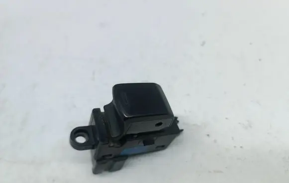 Nissan Note (E11) Electric window control switch 25411ED00A 0796