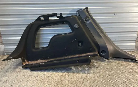 Infiniti Q30 Trunk/boot side trim panel