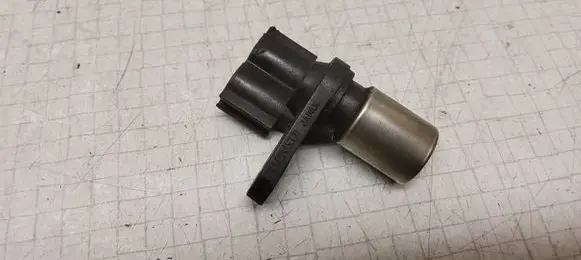 Toyota Avensis T220 Crankshaft position sensor 9091905042 0296001010