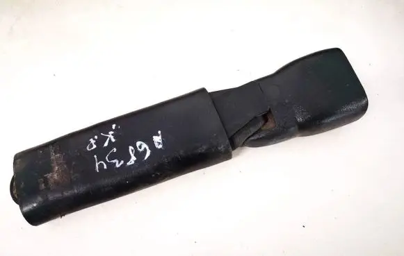 Chrysler Voyager Front seatbelt buckle 4680203 m341981