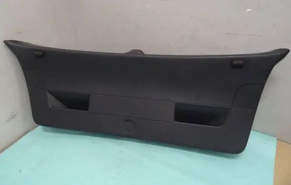 Volkswagen Golf V Other interior part 1K6867601