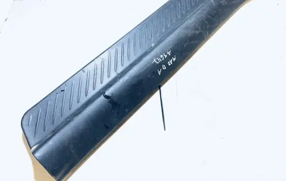 Mazda 3 I Front sill trim cover bp4k68720