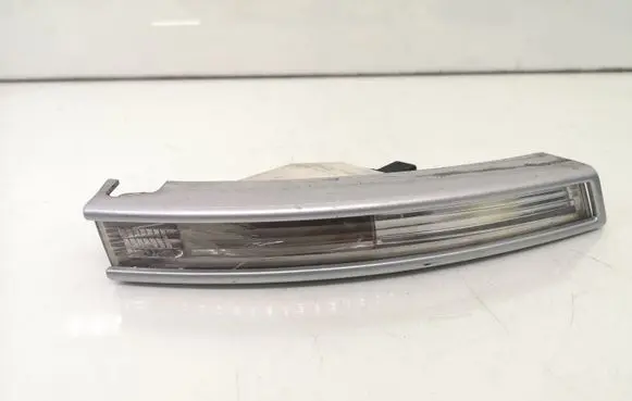 Volkswagen PASSAT B6 Front indicator light 3C0953042L 3C0807718C