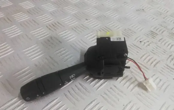 Smart ForFour II W453 Wiper control stalk E1109560 150816