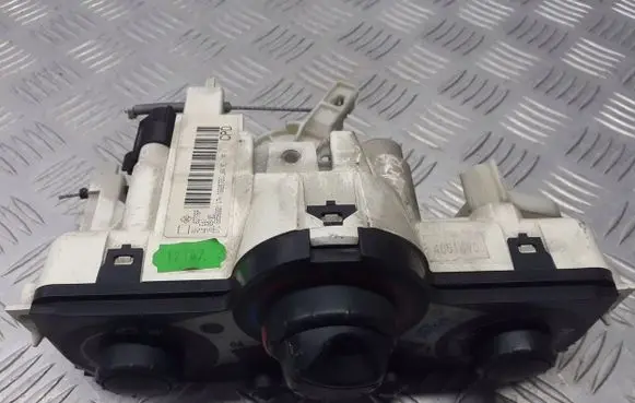 Renault Scenic II - Grand scenic II Interior fan control switch F6665720