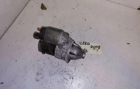 KIA Ceed Starter motor 361002B200 7516 M000T32571ZE