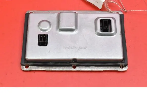 Jaguar XJ X350 Voltage converter/converter module 89035113