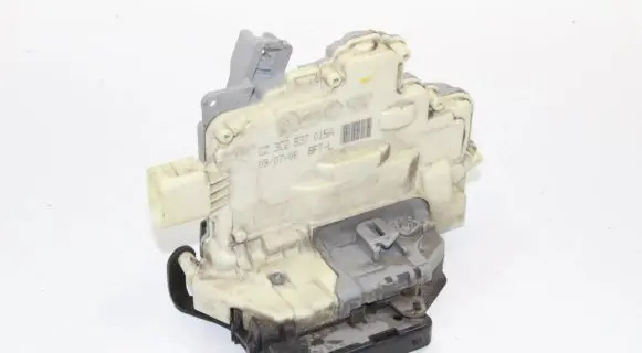 Audi Q7 4L Coupe door lock (next to the handle) 3C2837015A