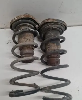 Volvo V70 Front coil spring rubber mount C8T1A 7G915K670MBB