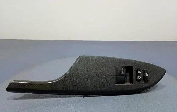 Toyota Corolla E120 E130 Electric window control switch 7423212710
