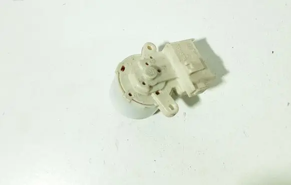Toyota Auris 150 Ignition lock contact 0550C74