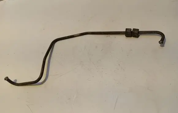 Audi A4 S4 B5 8D Fuel line pipe