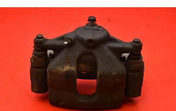 Toyota Avensis Verso Front brake caliper 