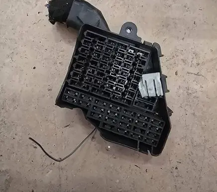 Audi A4 S4 B7 8E 8H Fuse box set 8D2941824