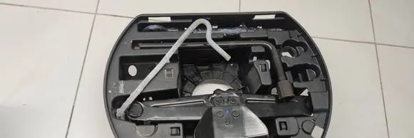 Citroen C3 Tool set 301063