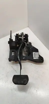 Peugeot 508 RXH Brake pedal 9666871680