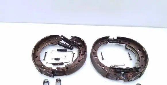 Honda CR-V Handbrake/parking brake pads 010036