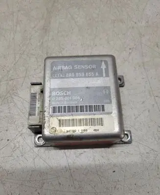 Audi A6 S6 C4 4A Airbag control unit/module 8A0959655A