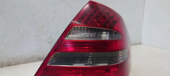 Mercedes-Benz E W211 Rear/tail lights A2118200664 2118200664