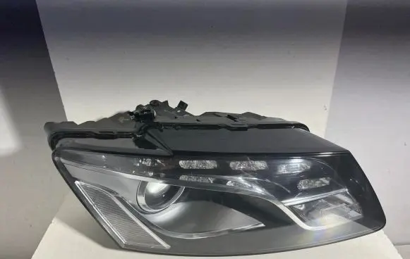 Audi Q5 SQ5 Headlight/headlamp 1004617078 10017075