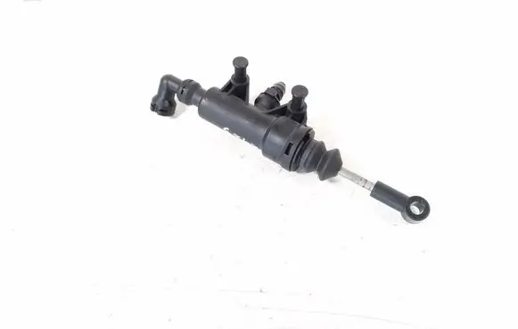 Mercedes-Benz CLA C117 X117 W117 Clutch master cylinder A2462900312