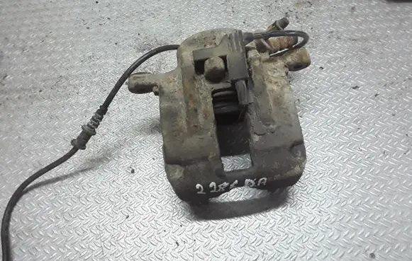 Mercedes-Benz Vaneo W414 Front brake caliper