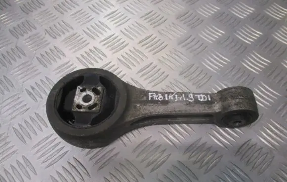 Skoda Fabia Mk1 (6Y) Gearbox mounting bracket