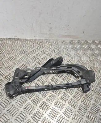 Volvo S90, V90 Fog light bracket 31383904