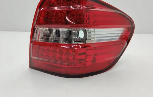 Mercedes-Benz ML W164 Rear/tail lights 
