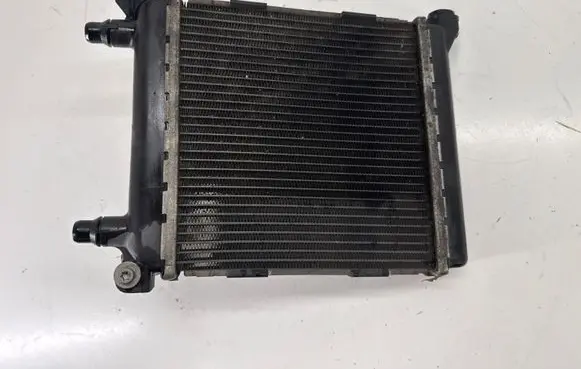 BMW 2 F44 Coolant radiator 9884537