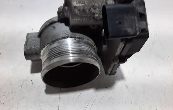 Volkswagen Touareg II Engine shut-off valve 059145950AF 059145950AE