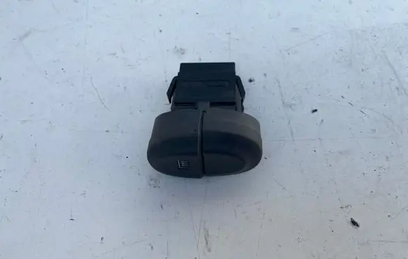 Renault Scenic I Windscreen/window heater switch 432965B
