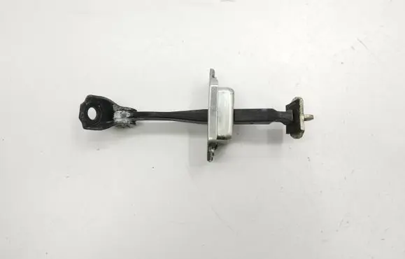 Renault Kadjar Front door check strap stopper